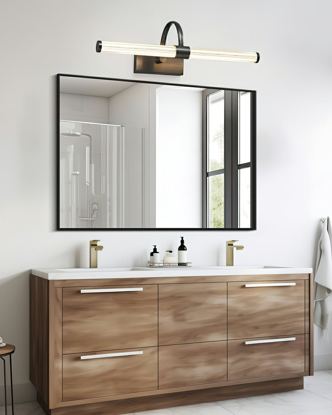 Candeeiro de parede moderno minimalista em latão Beryl