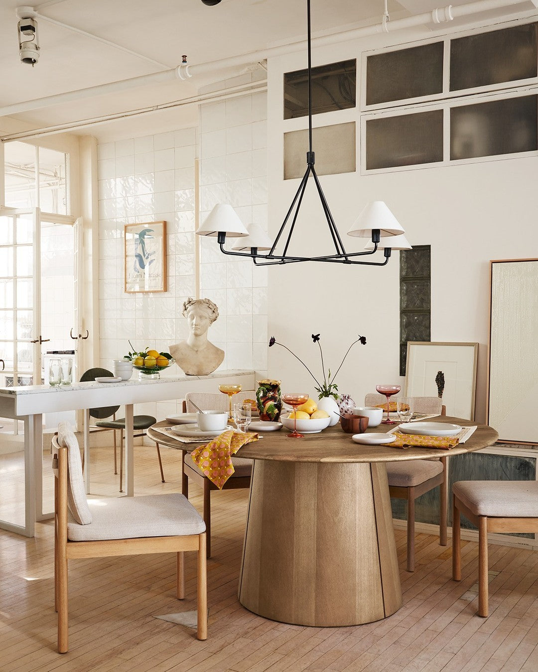 Candelabro de vaso com cúpula cónica, minimalista