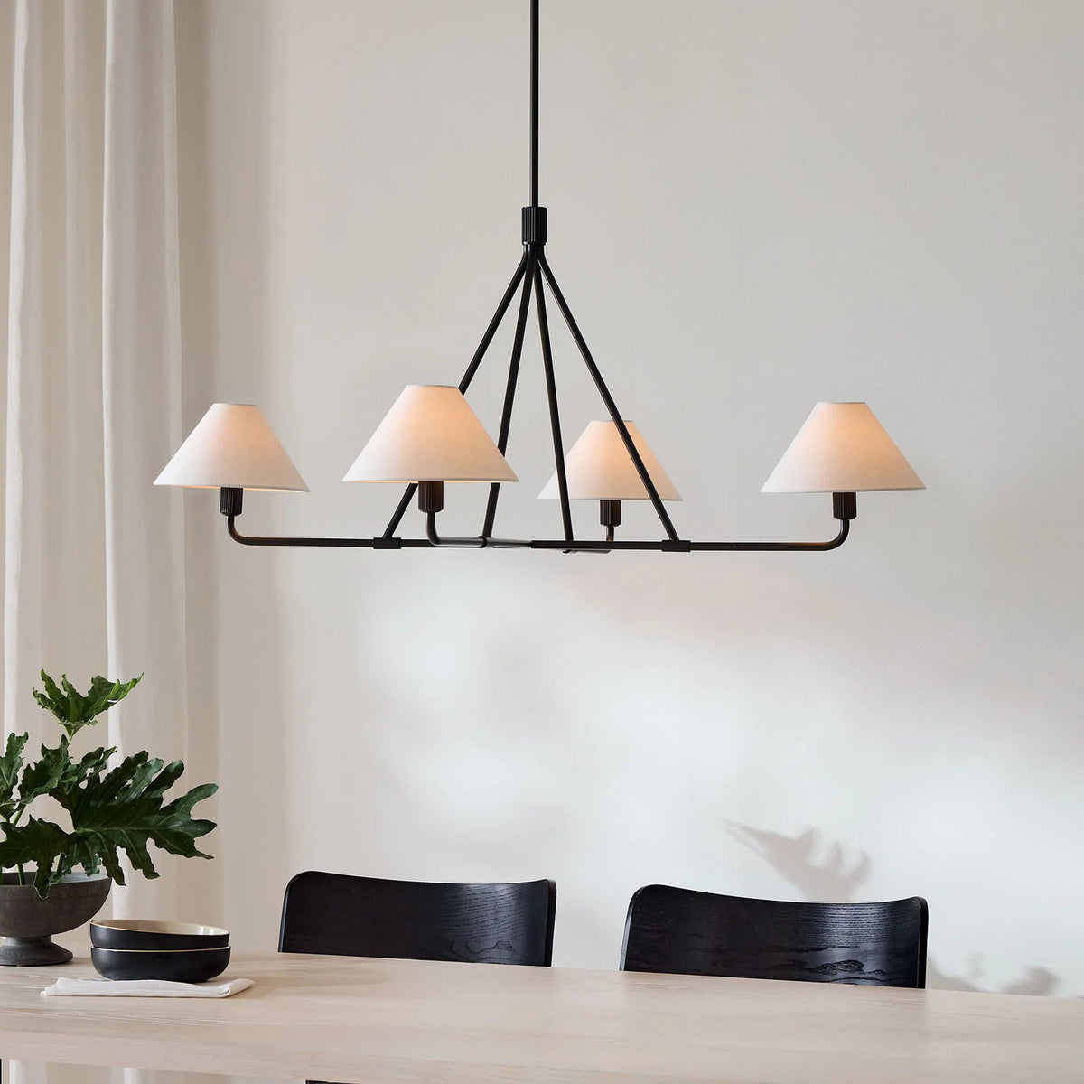 Candelabro de vaso com cúpula cónica, minimalista