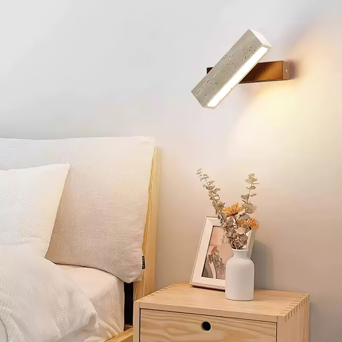 Candeeiro de parede moderno minimalista linear em nogueira e travertino Ostruvyo