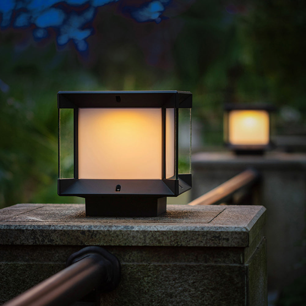 Ray moderne rektangulær udendørs lampe i metal og glas, sort/sort-guld