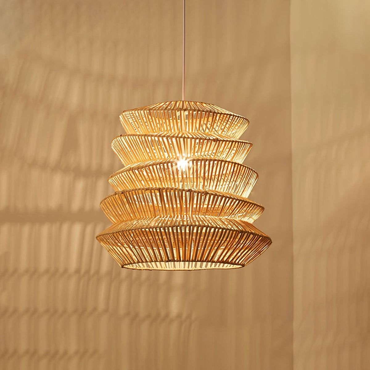 Strata moderne pendellampe i bambus