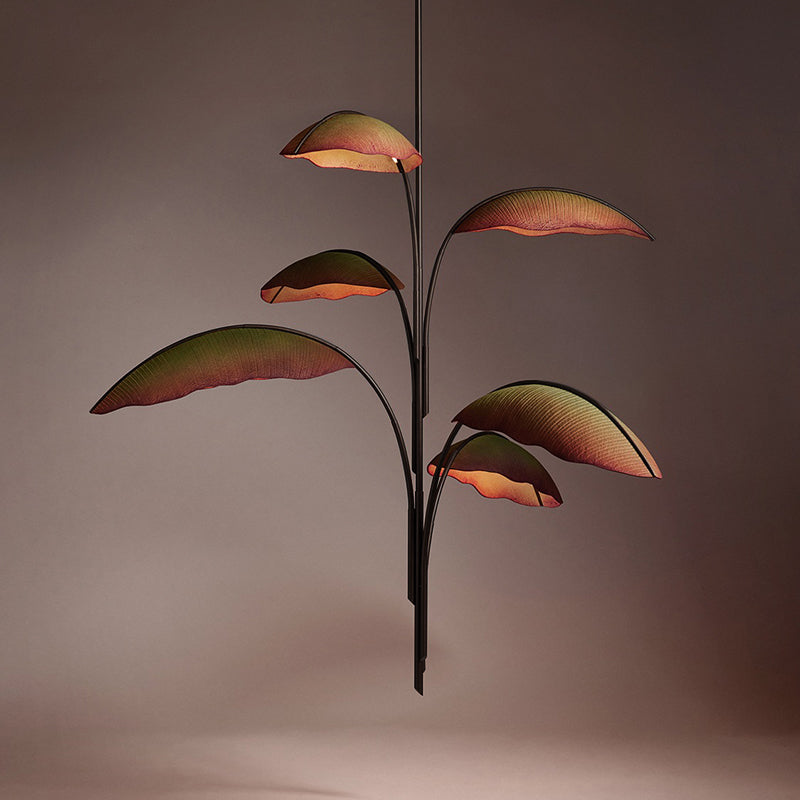 Candelabro moderno minimalista de metal preto com folhas Rauduvyu