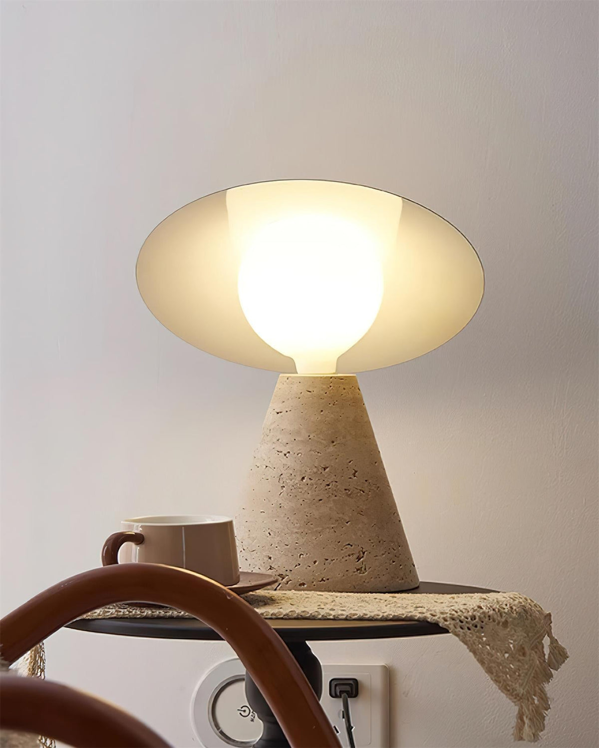 Elaalise bordslampa