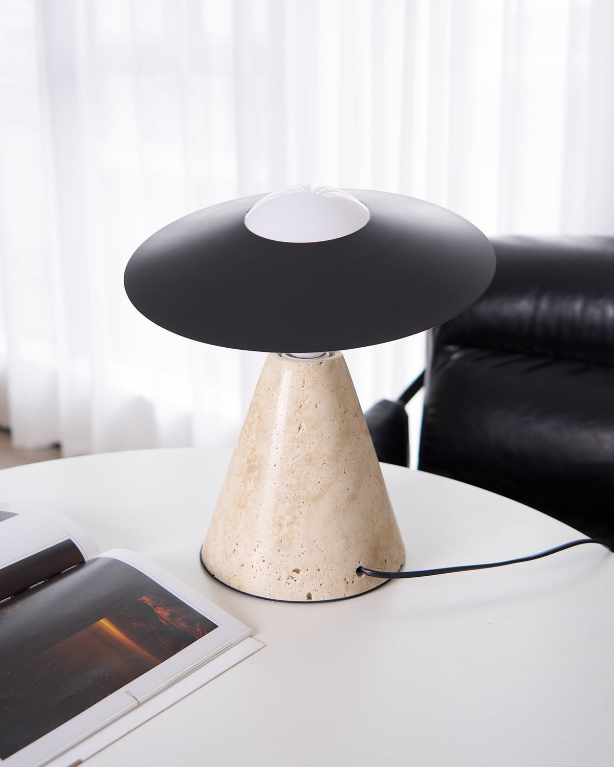 Elaalise bordslampa