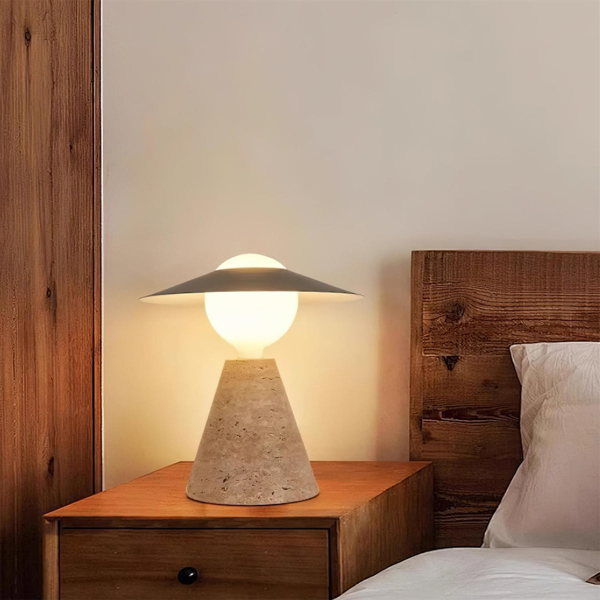 Elaalise bordslampa