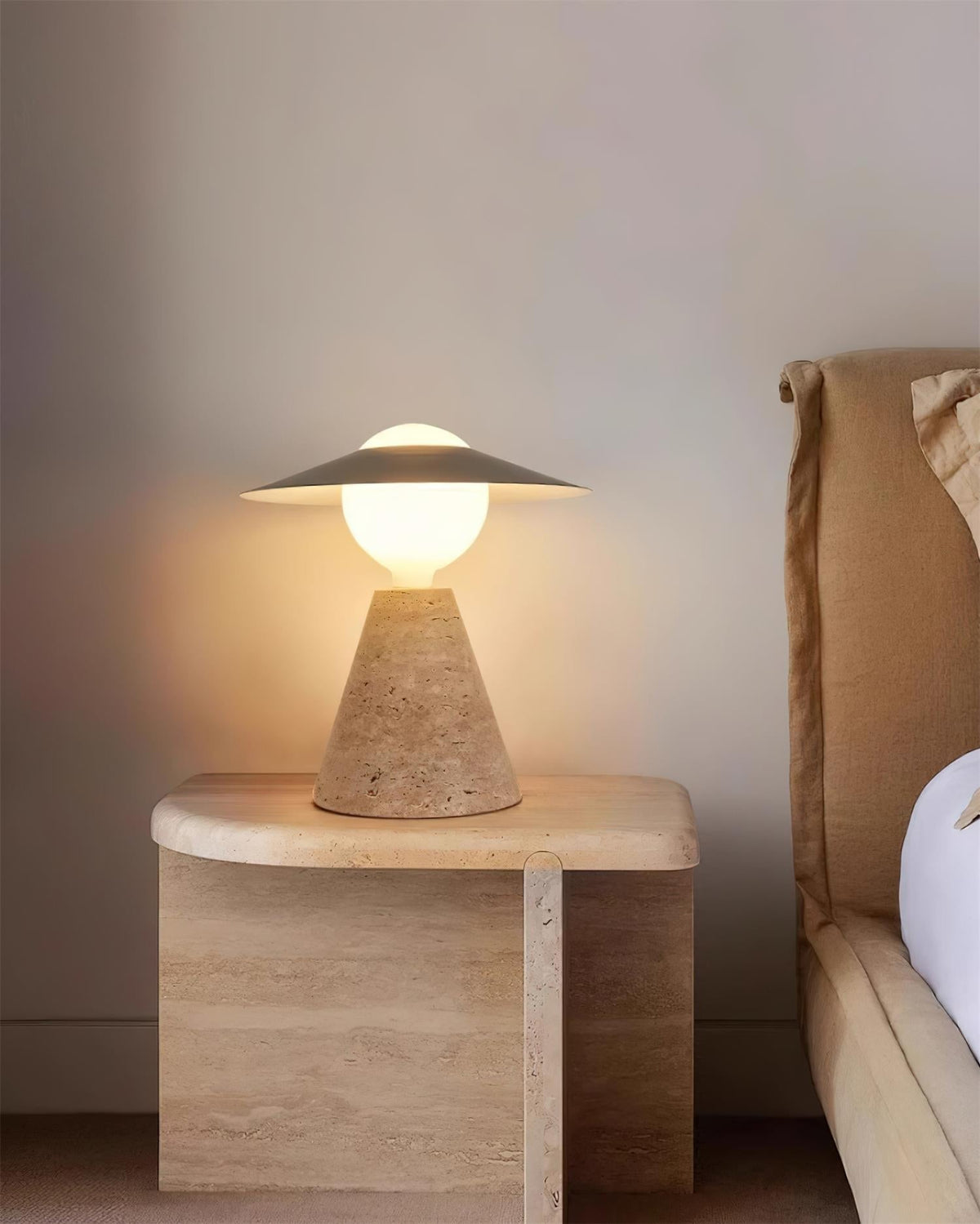 Elaalise bordslampa