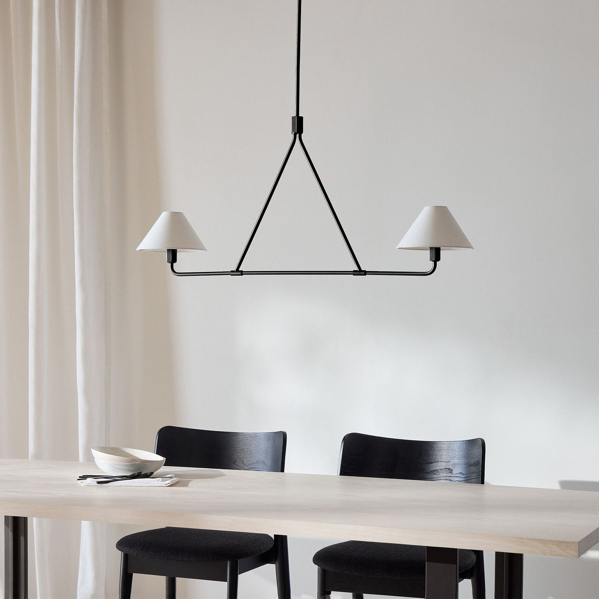 Candelabro de vaso com cúpula cónica, minimalista