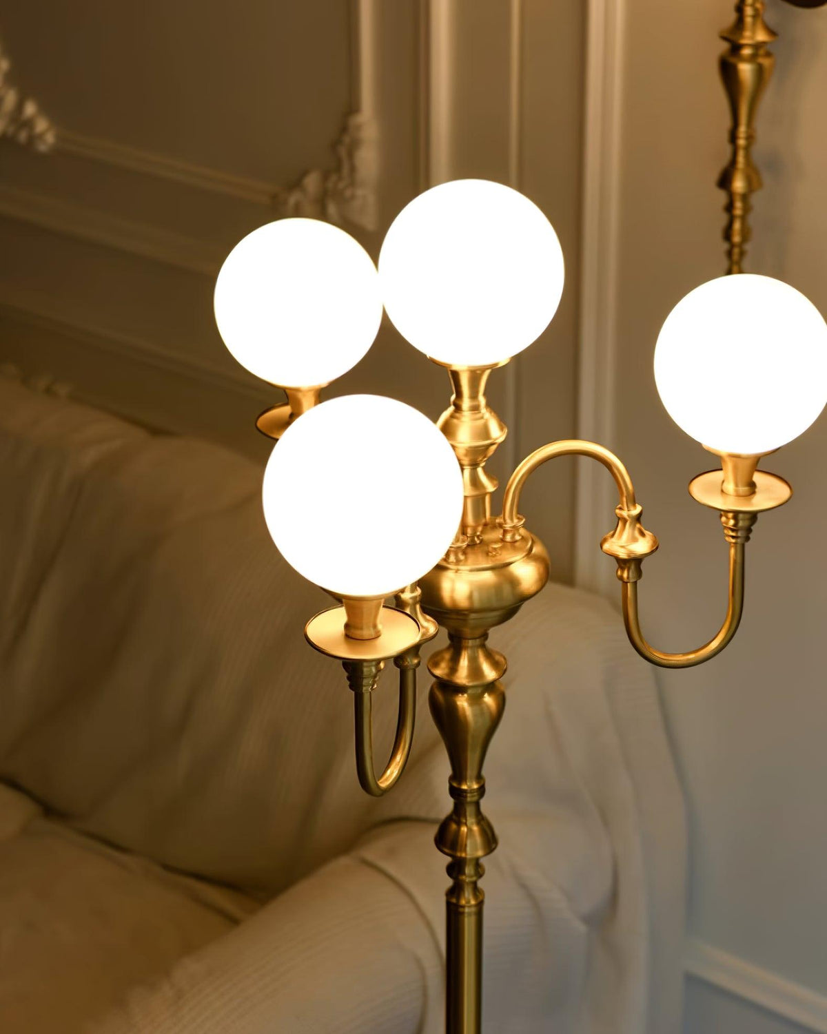 Selorielle Floor Lamp