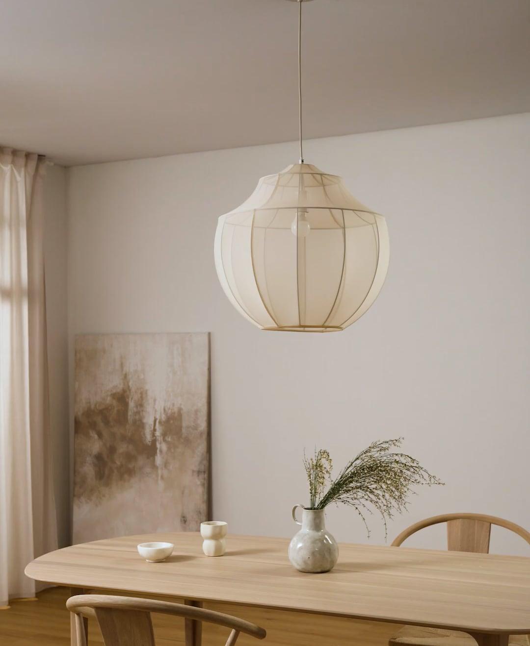 Frigen pendellampa i exklusivt mesh-tyg Elegance