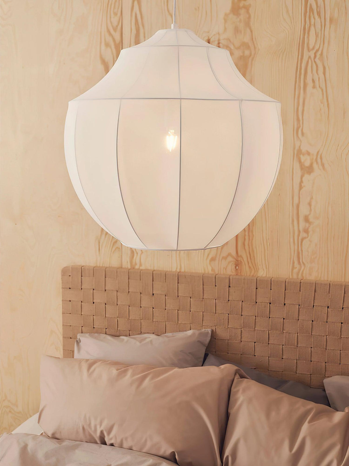 Frigen pendellampa i exklusivt mesh-tyg Elegance