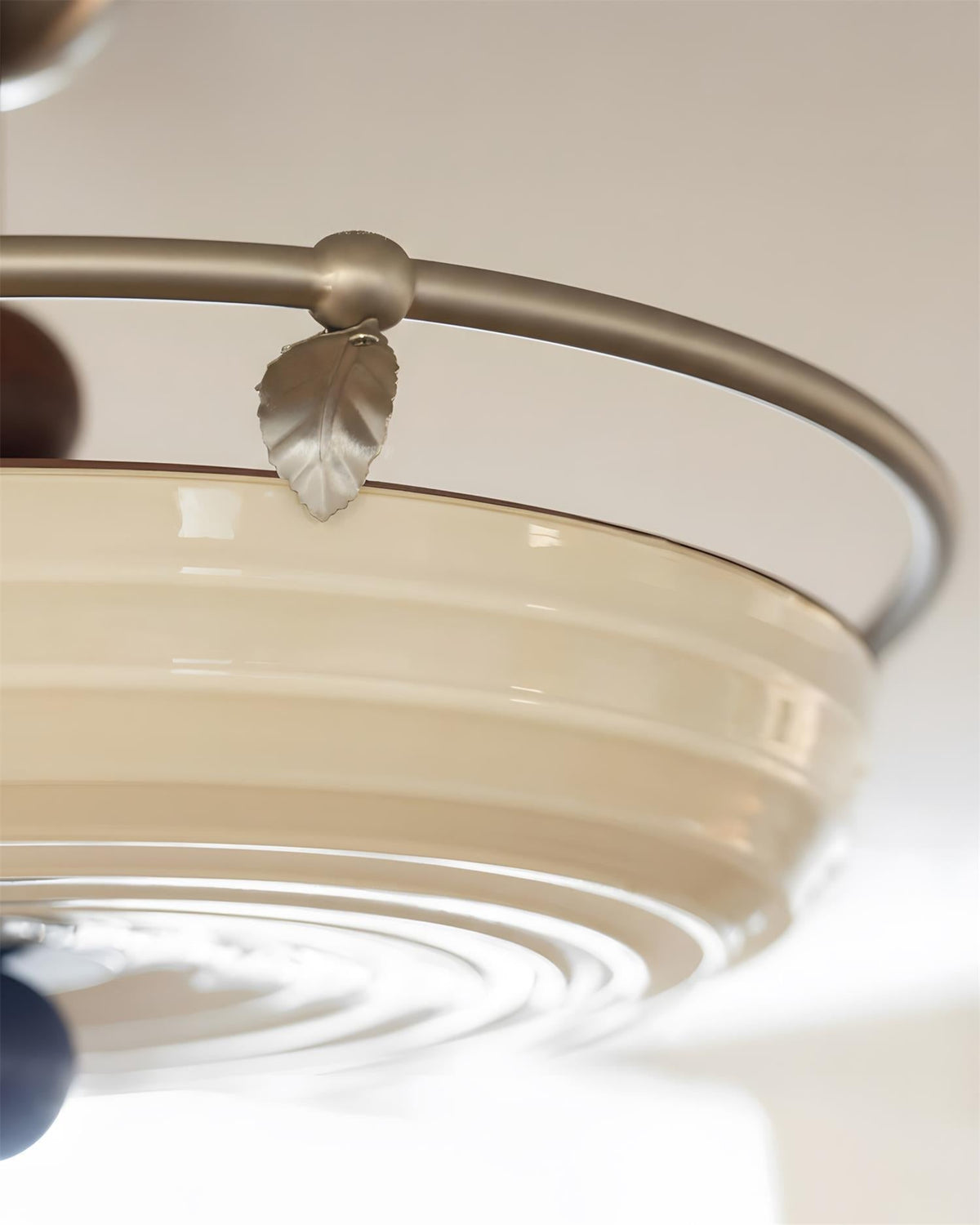 Elaivel-loftslampe