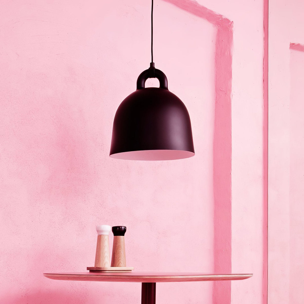 Astria minimalistisk pendellampe i resin