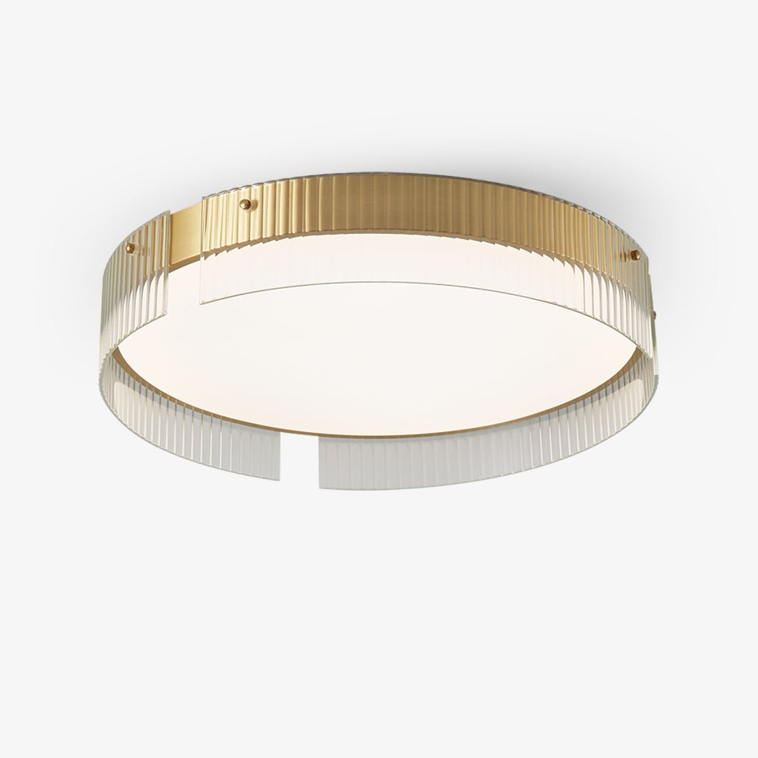 Ovenaris modern minimalistisk taklampa i mässing