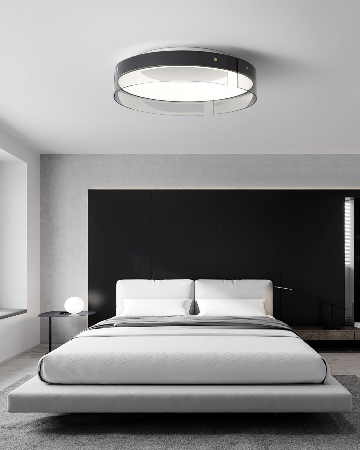 Ovenaris modern minimalistisk taklampa i mässing