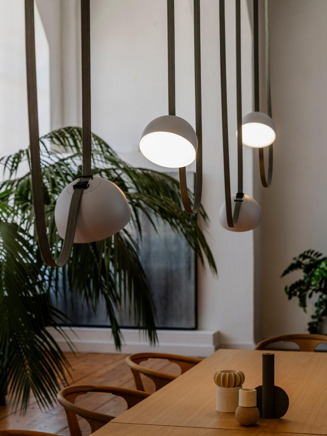 Elarok moderne minimalistisk pendellampe i kombineret læder
