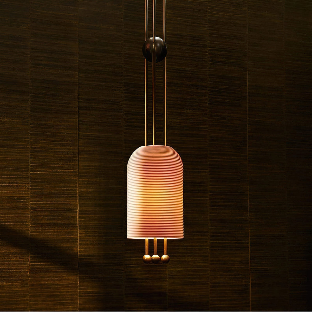 Qir traditionel elegant pendel i glas