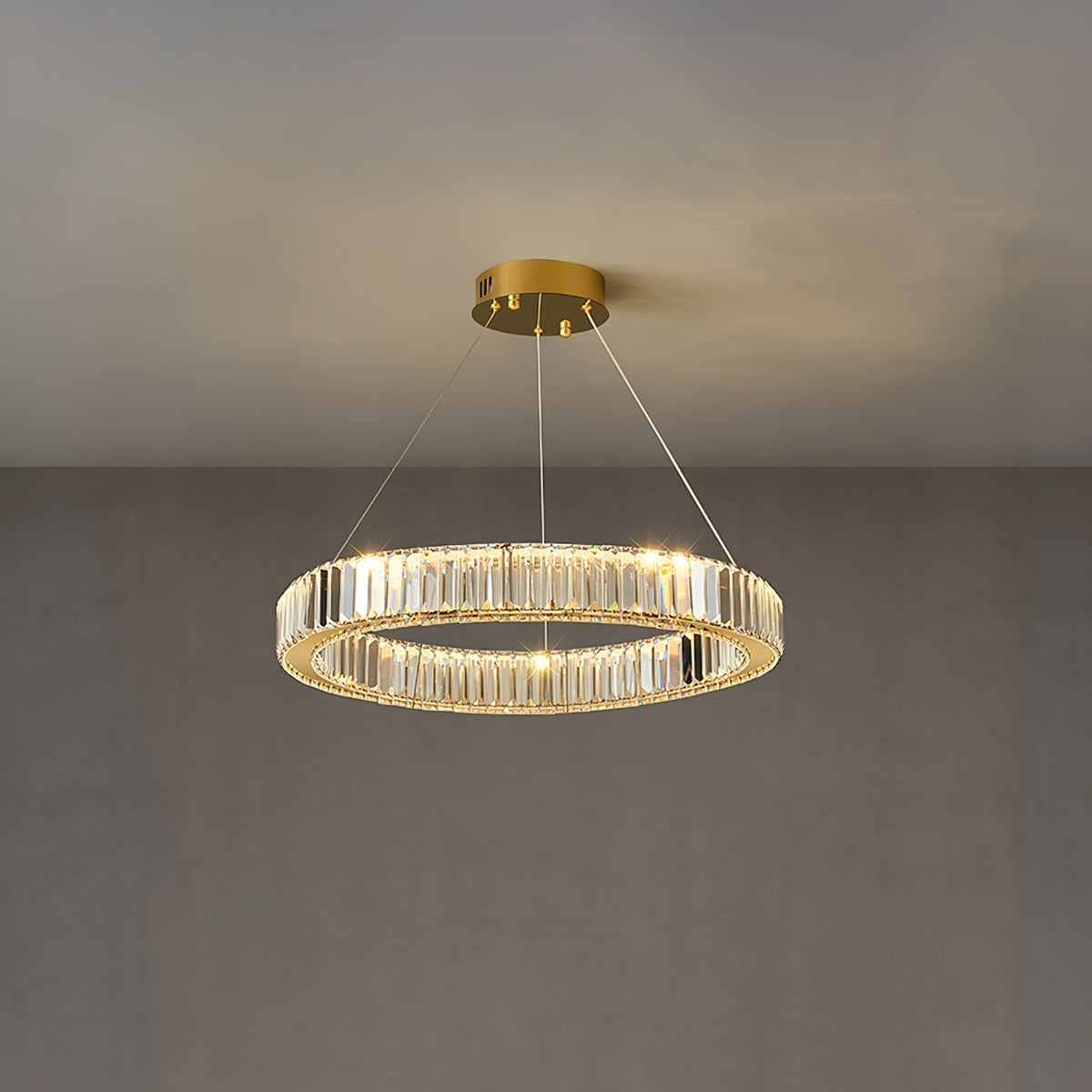 Candelabro de anel de cristal dourado Cyrirelle