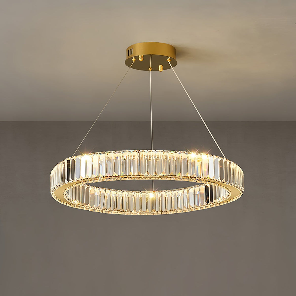 Candelabro de anel de cristal dourado Cyrirelle