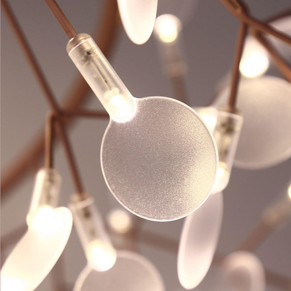 Olivia ainutlaatuinen pyöreä Sputnik-tyylinen art deco -kattokruunu, olohuoneeseen / makuuhuoneeseen