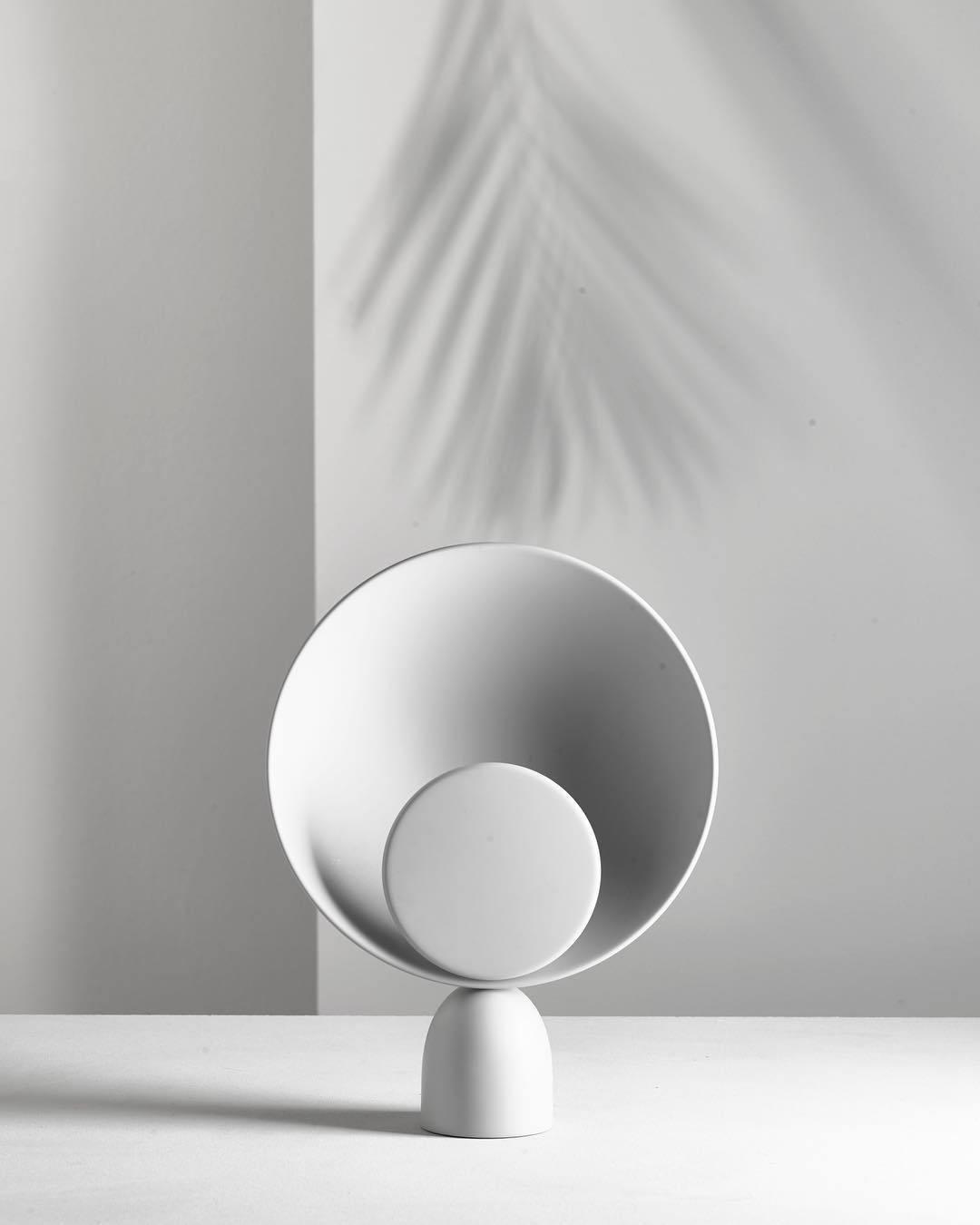 Prynd moderne bordlampe