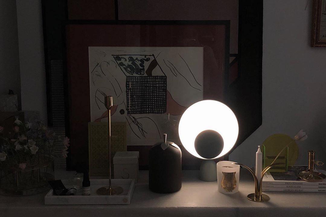 Prynd moderne bordlampe