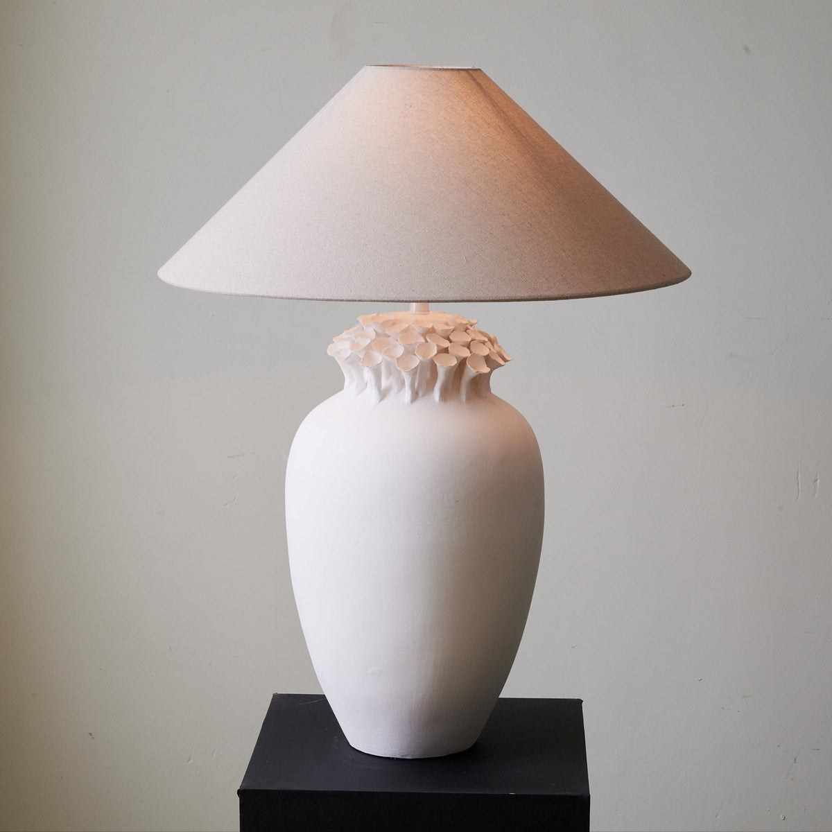 Poppy minimalistinen pöytävalaisin