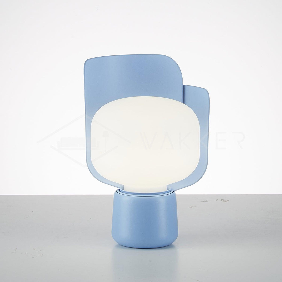 Zuri minimalistisk bordslampa i plast