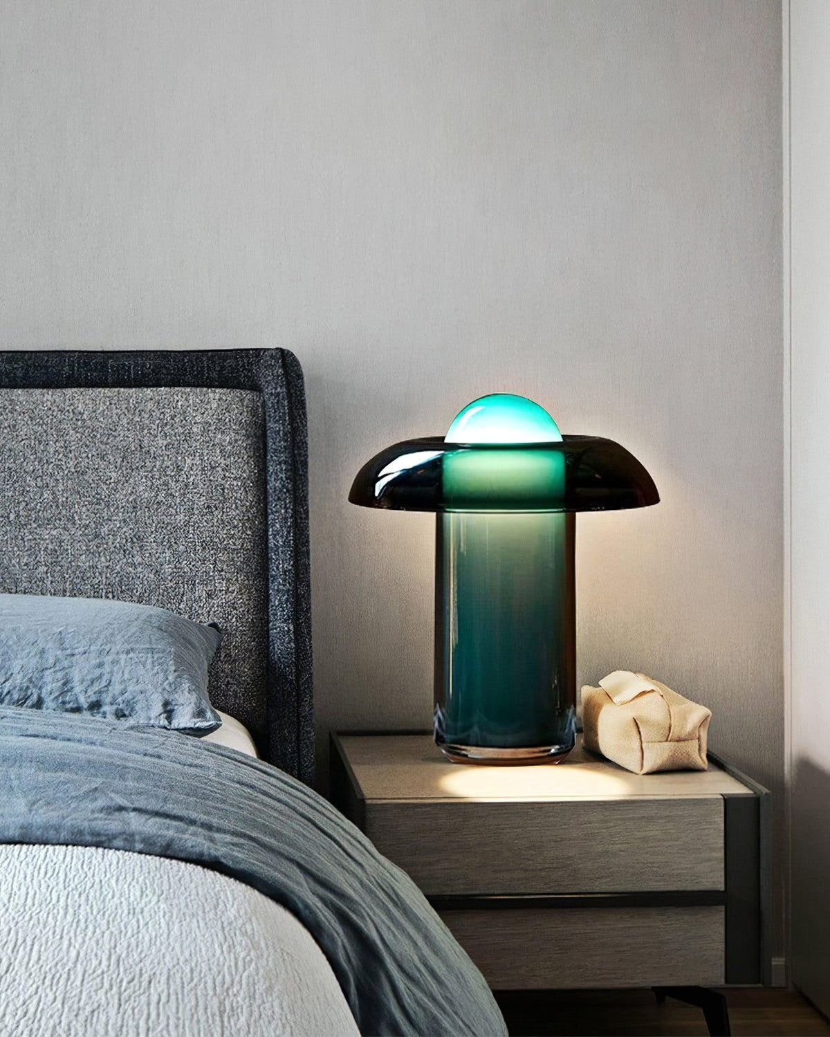 Grøn glasbordlampe