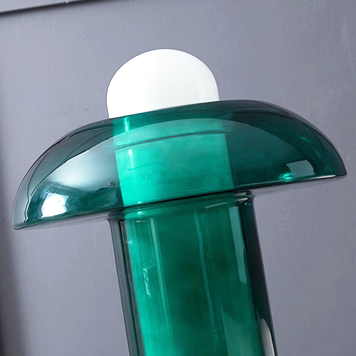 Grøn glasbordlampe