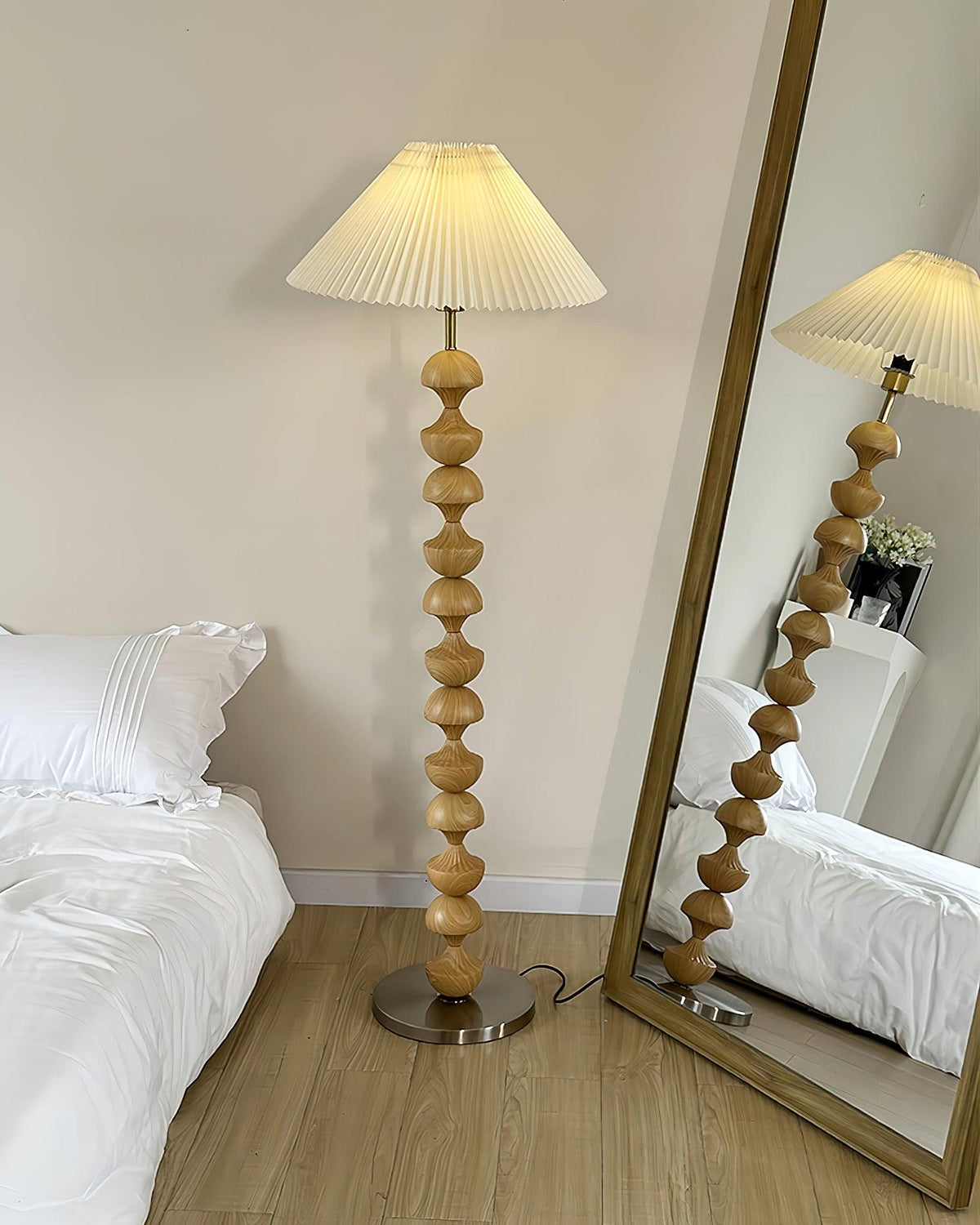 Bobbin-gulvlampe
