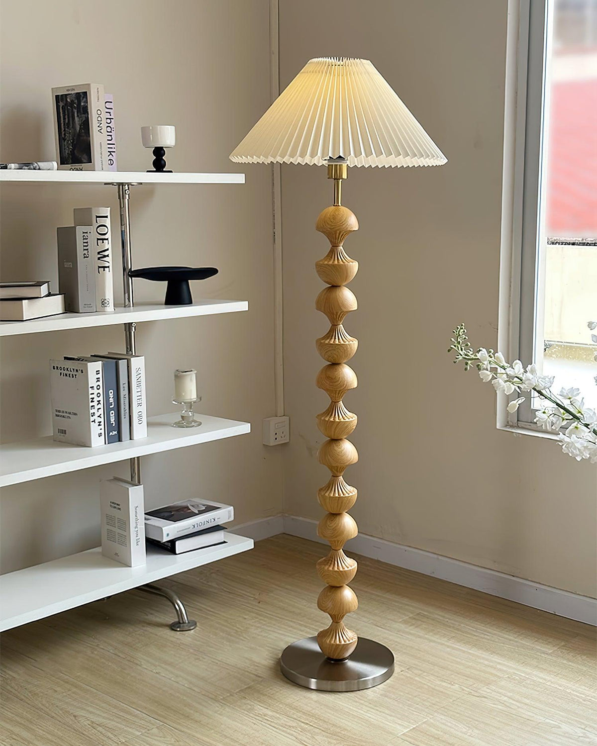 Bobbin-gulvlampe