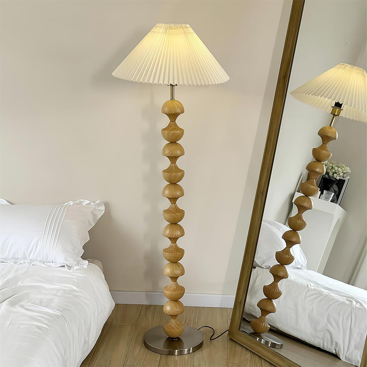 Bobbin-gulvlampe
