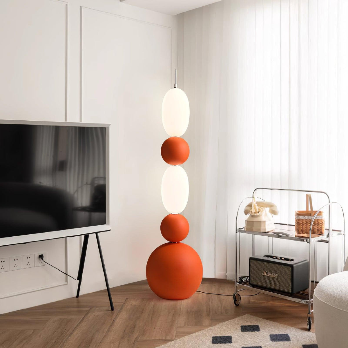 Ullen lekfull konstnärlig golvlampa