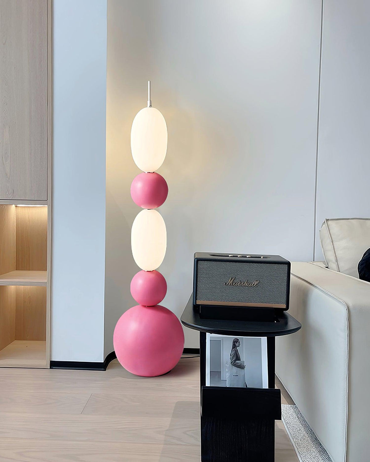 Ullen lekfull konstnärlig golvlampa