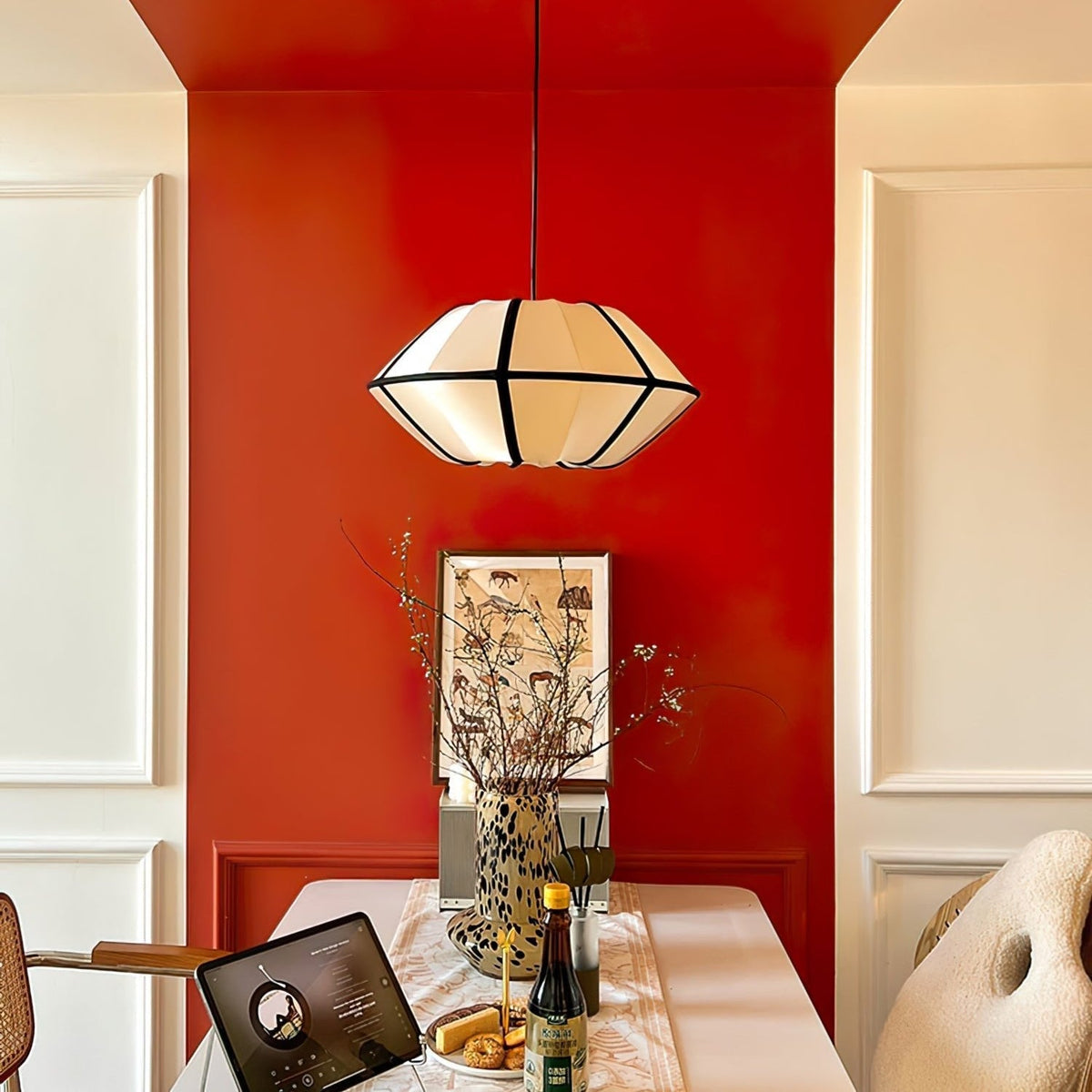 Lineriella moderni kangasriippuvalaisin