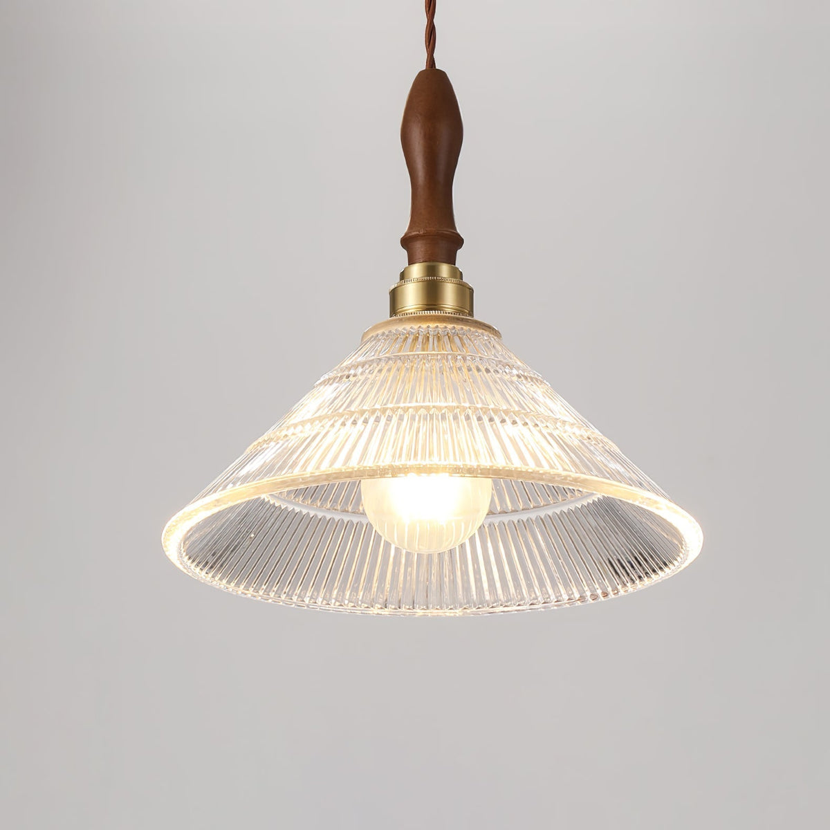 Arcara vintage-pendellampe i rillet glas og træ