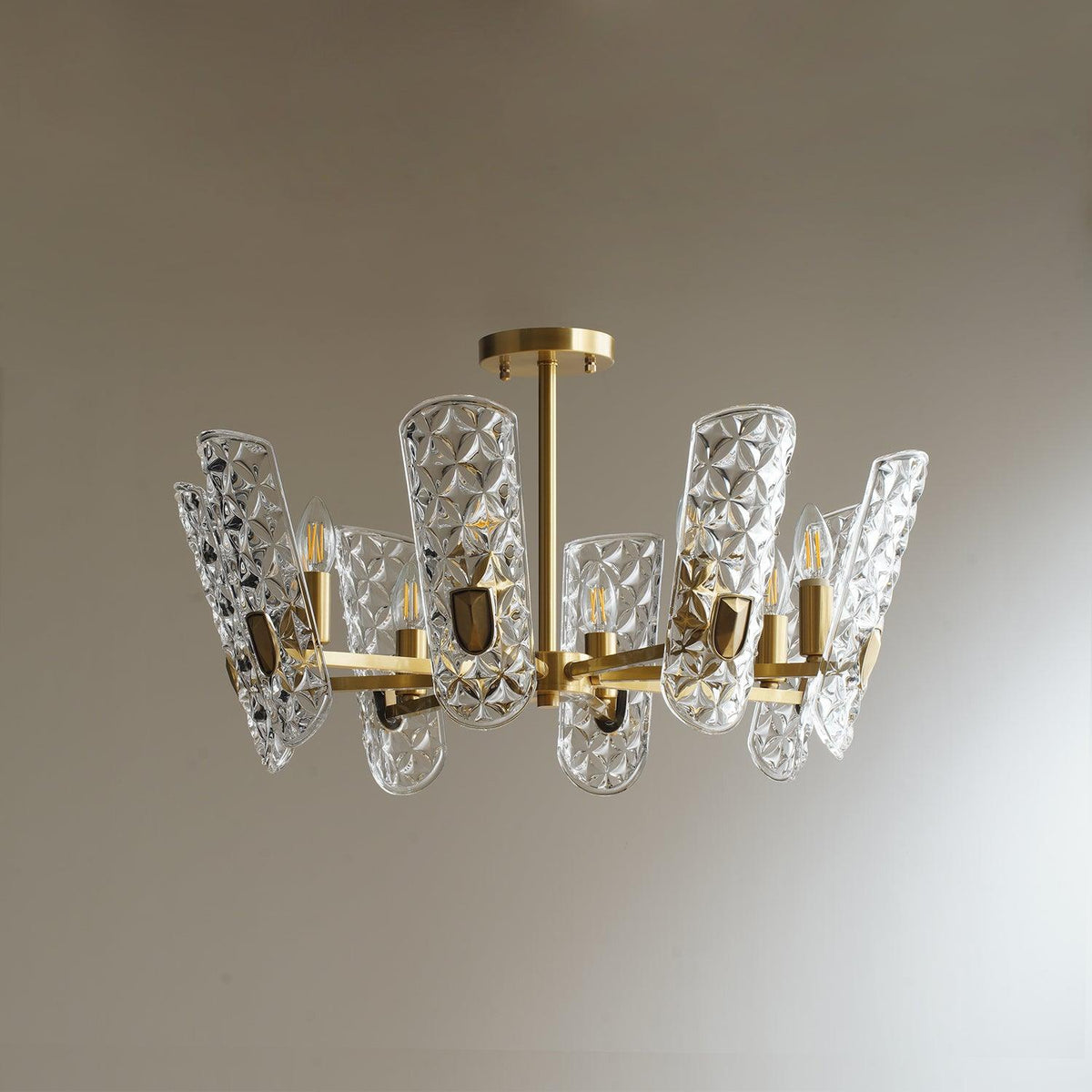 Candeeiro de teto central elegante em latão Casinian