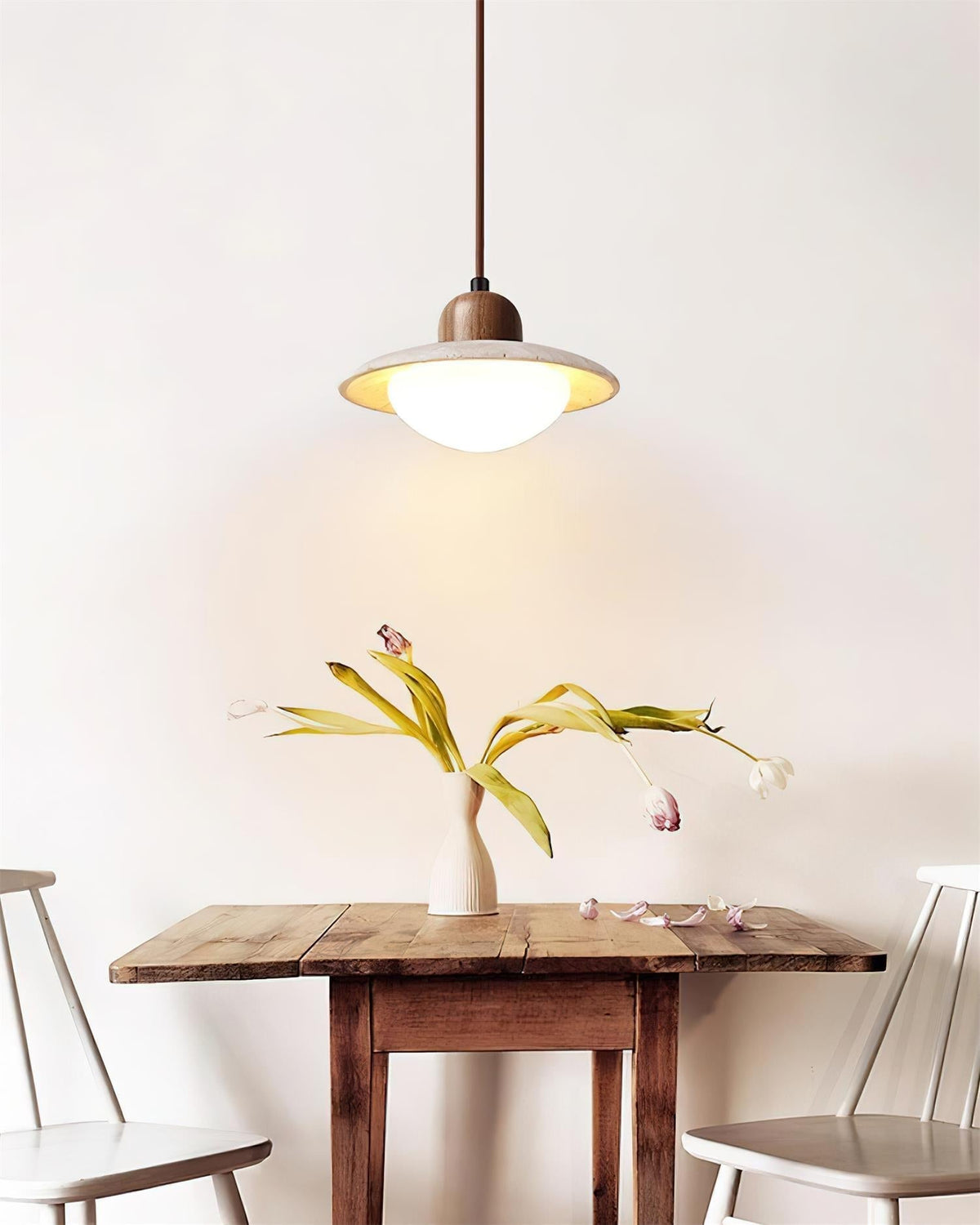 Avenaine Pendant Light