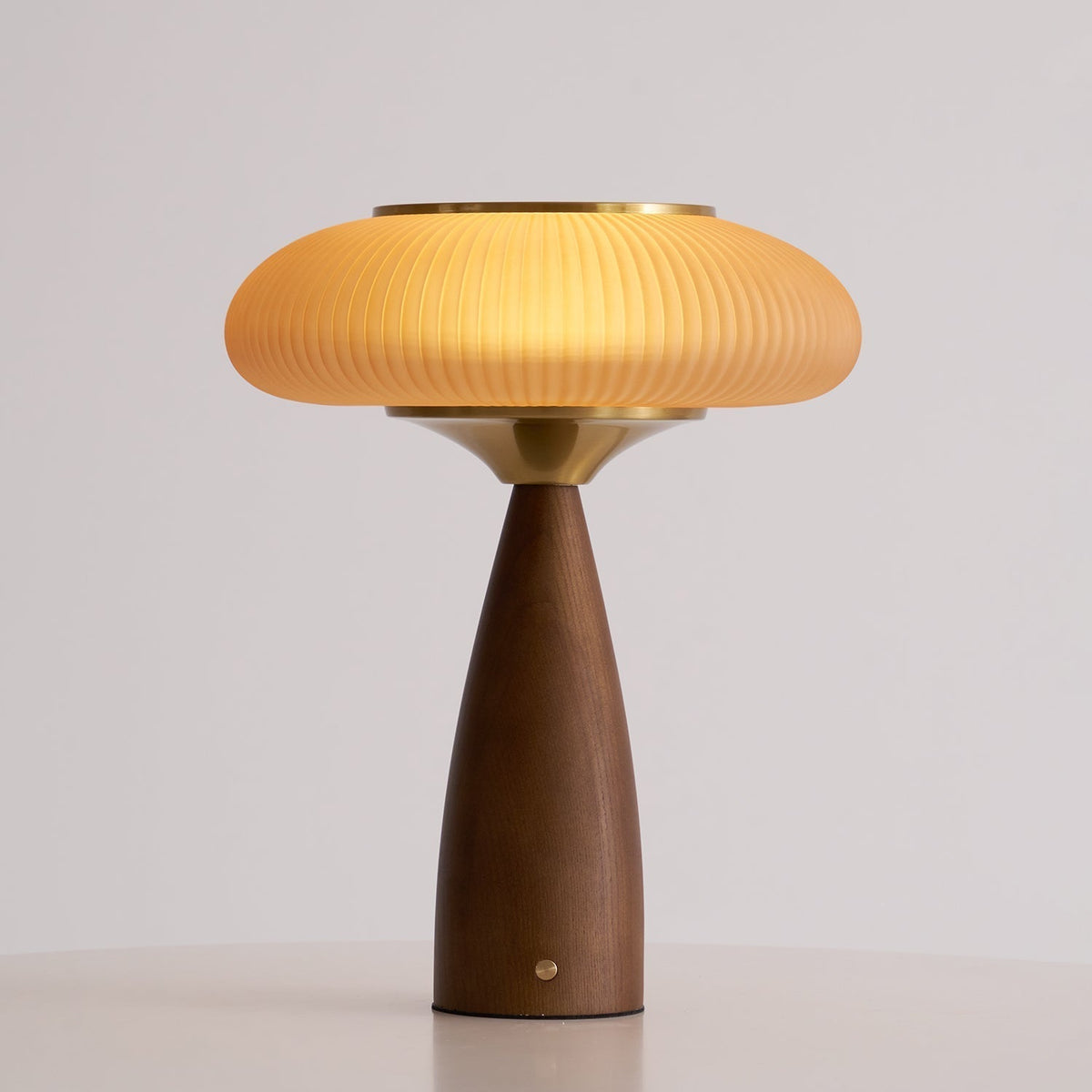 Candeeiro de mesa Reneriella