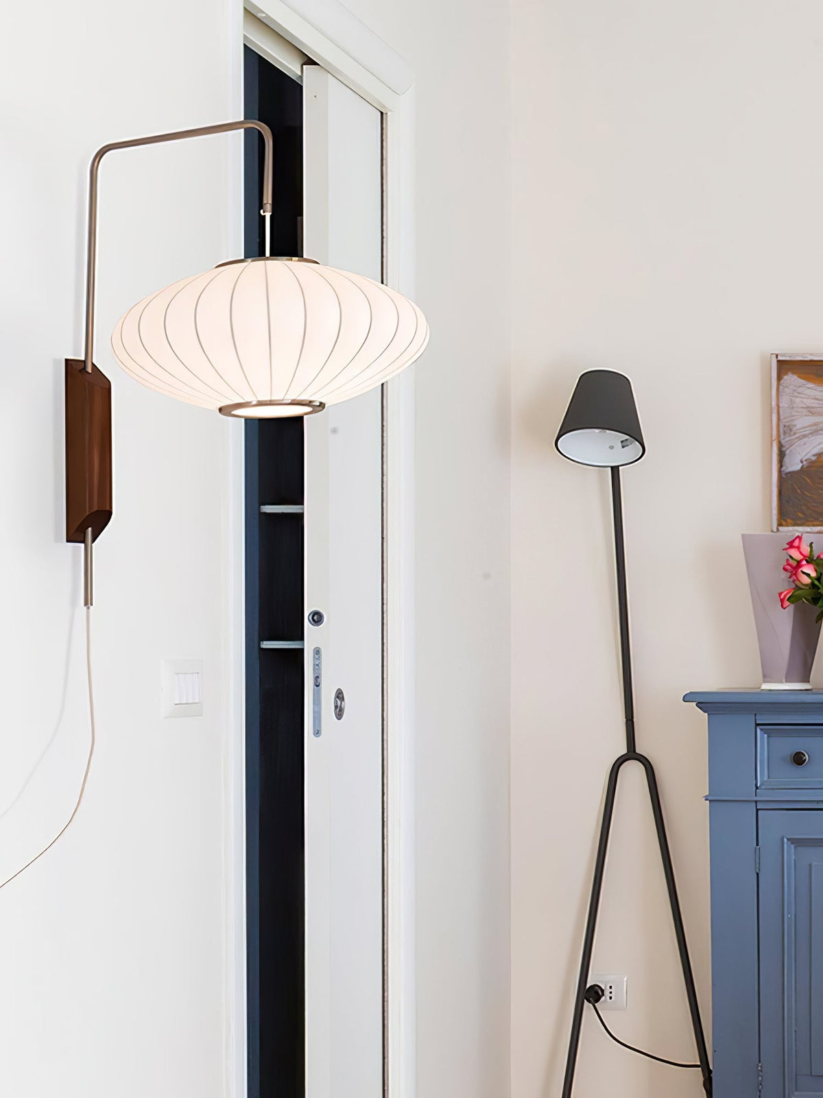 Aldinira Wall Sconce Walnut Ball
