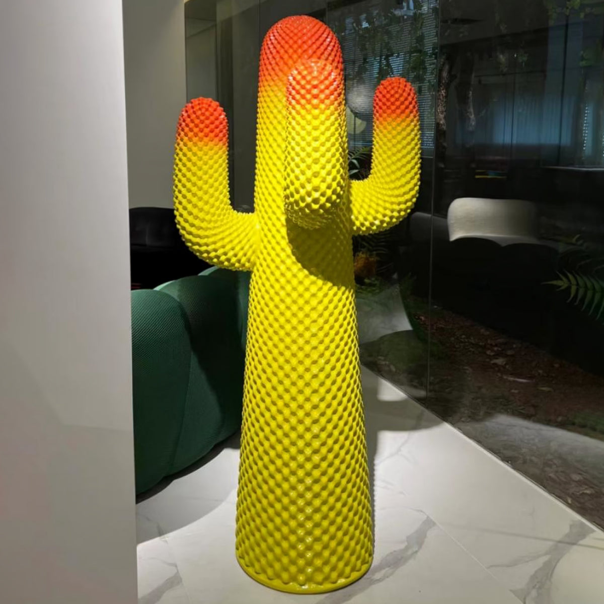 Mello Skulptural Kaktusklädhängare