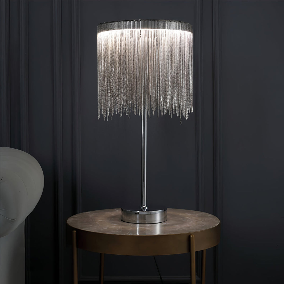 Cascade Cadena bordslampa med tofsar