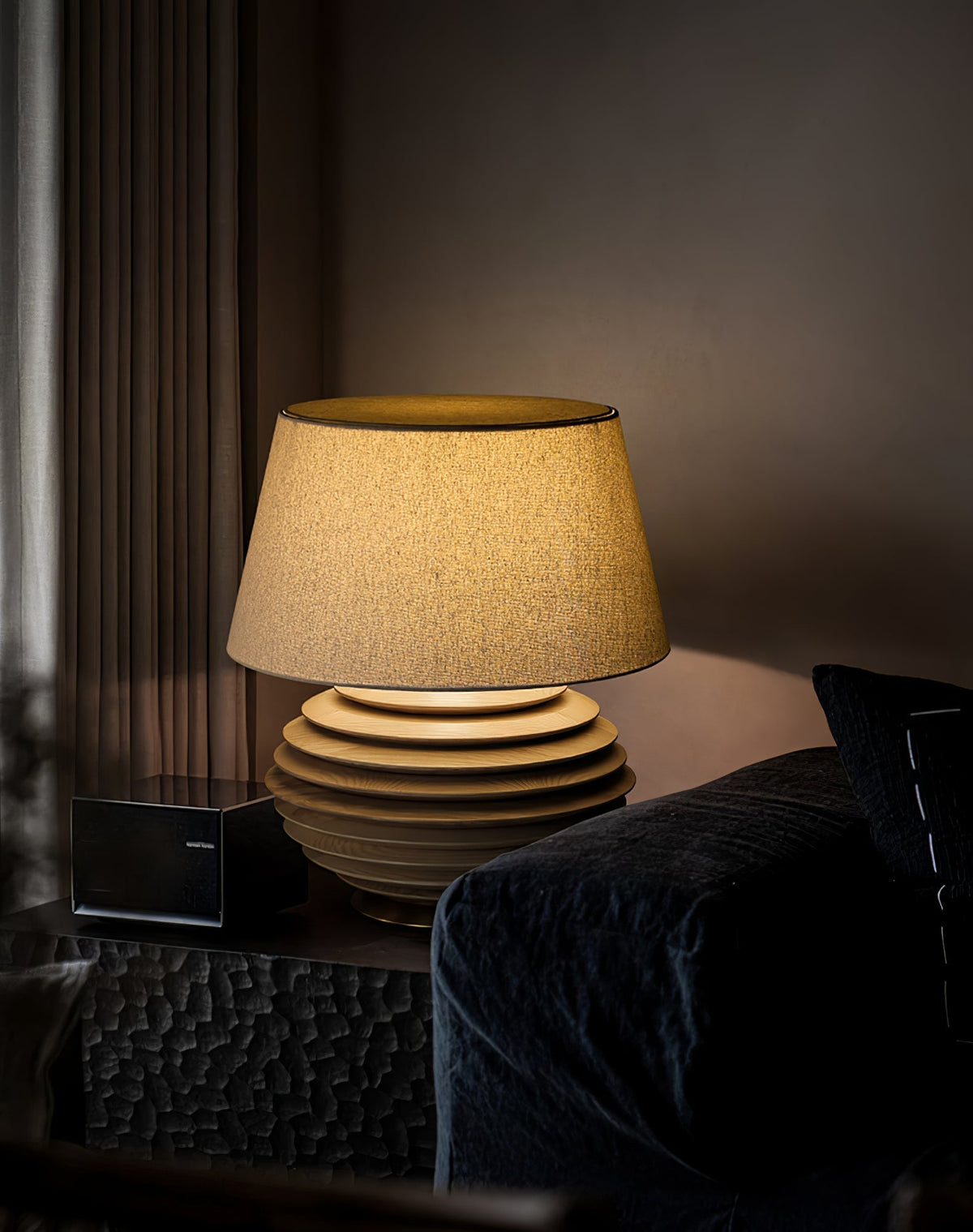 Abby moderne bordlampe
