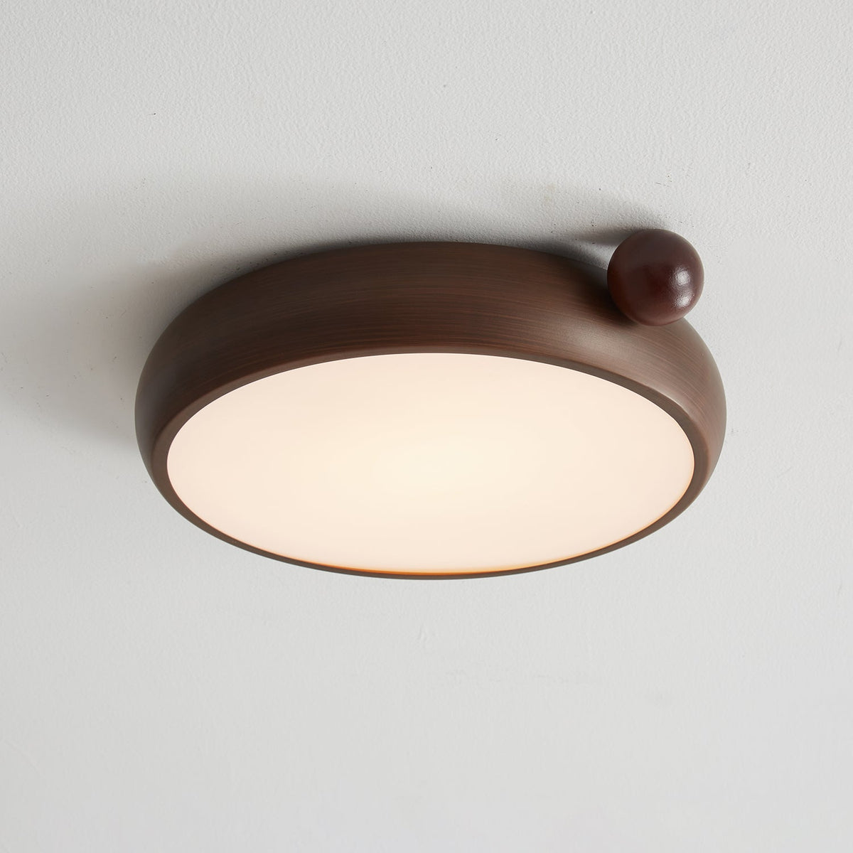 Calindran moderni minimalistinen kattovalaisin