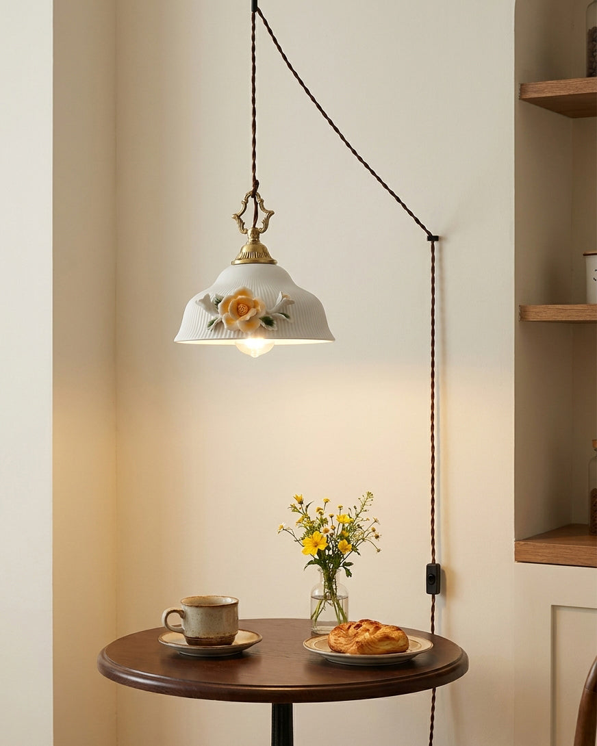 Elaielia Pendant Light