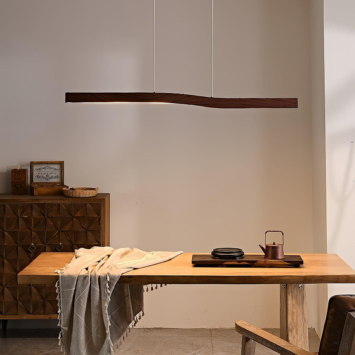 Daze minimalistisk pendellampa med linerskärm