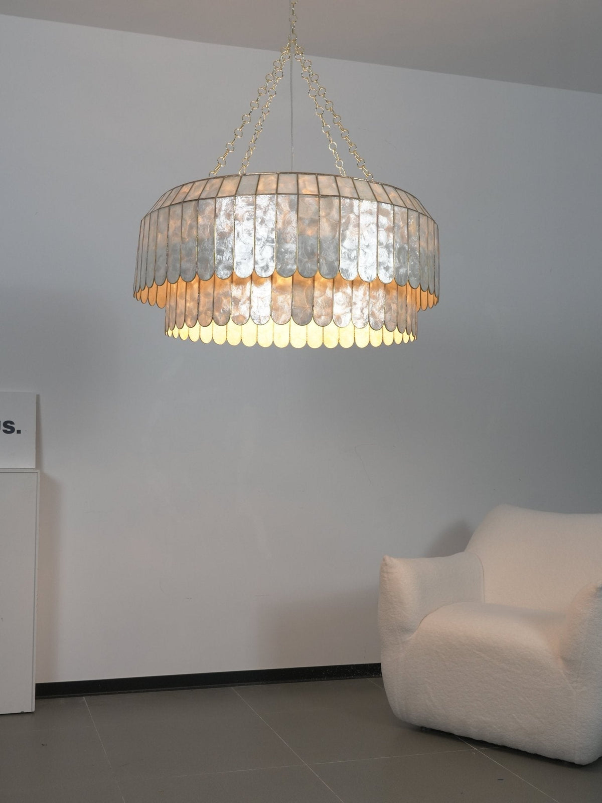 Holz Gold Shell -metallinen Aurelia-kattokruunu