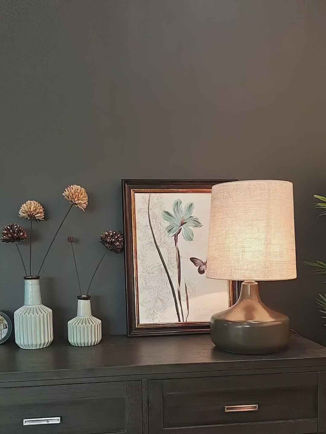 Candeeiro de mesa em cerâmica Olenvaris