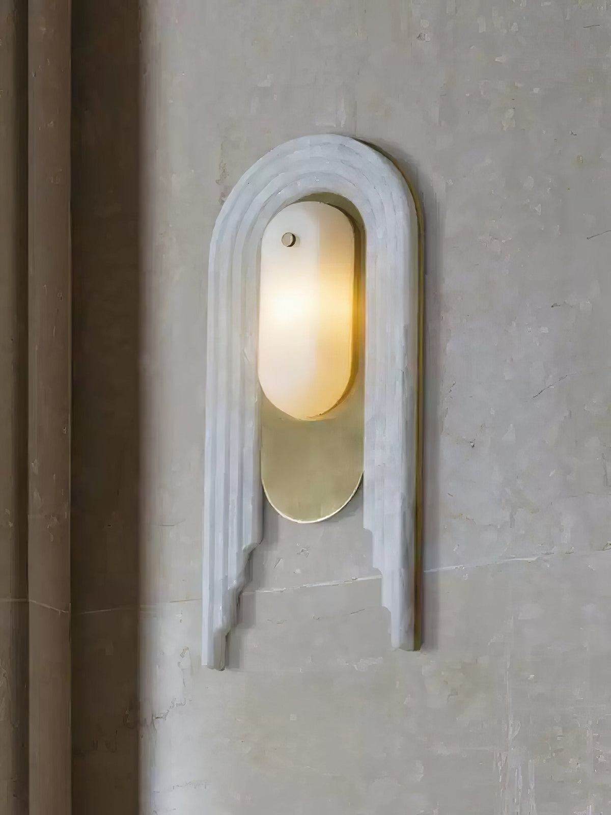 Sytalion Arch Alabaster vägglampa